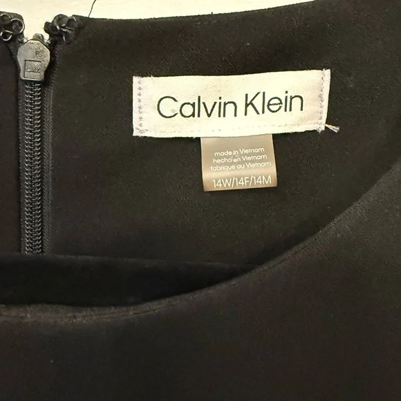 Calvin Klein women’s black sheath dress with flutter sleeve size medium - Picture 3 of 12